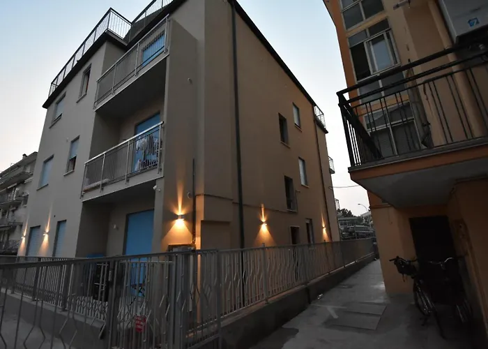 Casa Nives ソットマリーナ
